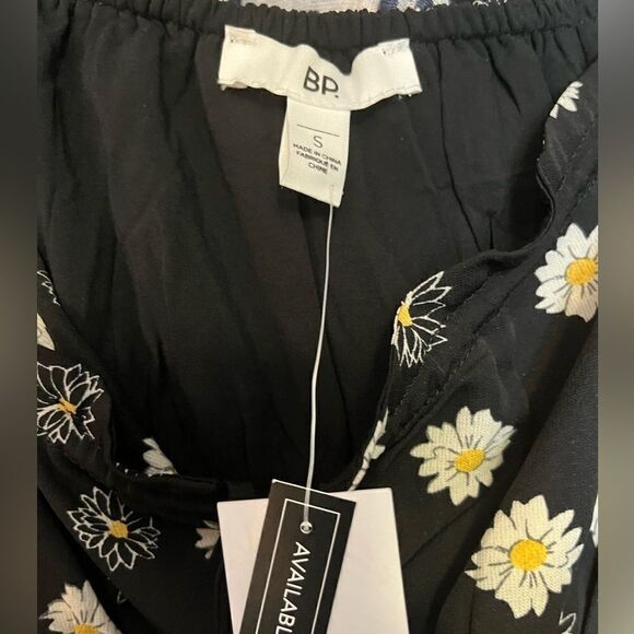 BP Ditsy Floral Tie Front Minidress - Picture 13 of 16